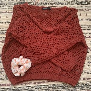 knit sweater with scrunchie